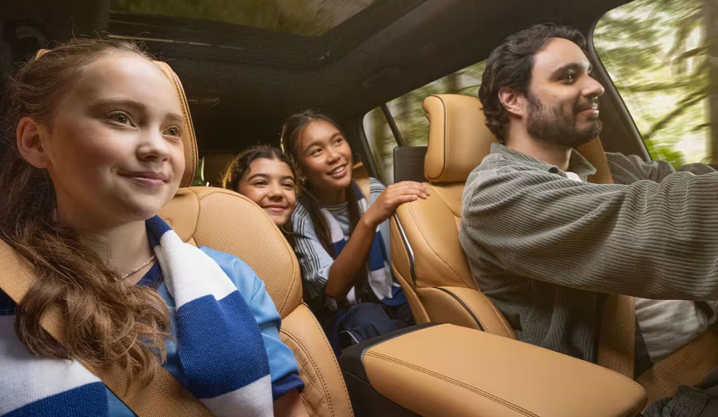 Jeep Grand Cherokee Summit Interior